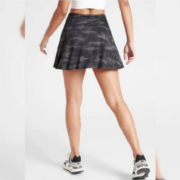 Athleta Match Point Skort Sz M‎ Black Camo Stretchy Flowy Sporty Tennis Athletic - Picture 14 of 14